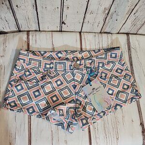 Almost Famous 2" Shorts Size 3 Geometric Design Low Rise New NWT
